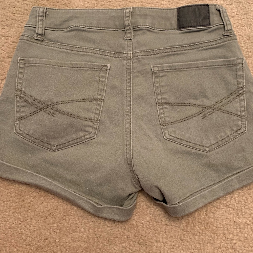 NWOT HIGH WAISTED MIDI SHORTS